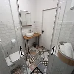 Lastavica House With Heated Pool Zarovic