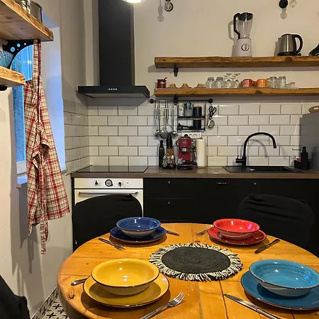 בית נופש Lastavica House With Heated Pool