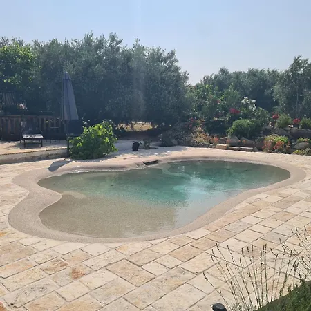 Lastavica House With Heated Pool Holiday home *